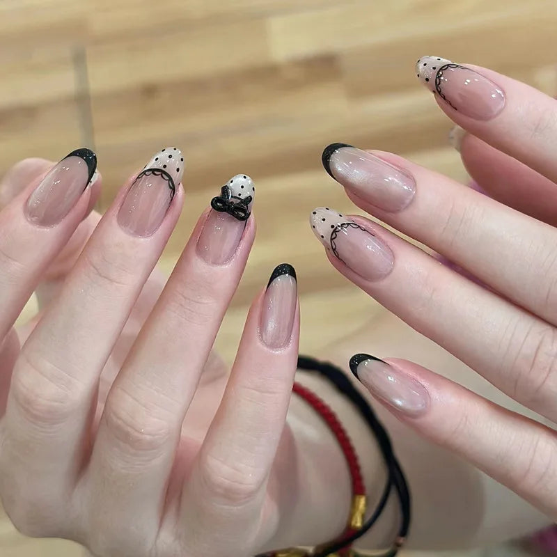 Faux Ongles Noirs Amande 24 Pièces – Élégance Moderne