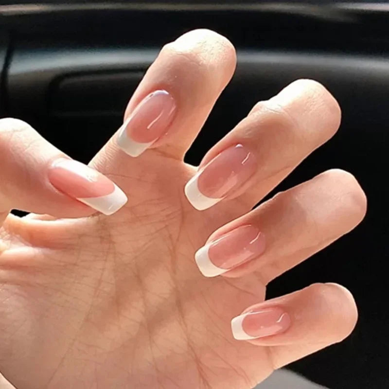 Faux Ongles French Dégradé 24 Pièces – Style Doux & Féminin