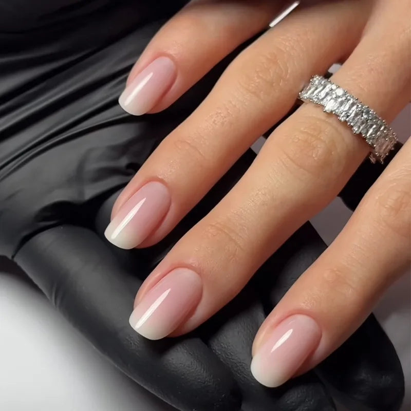 Faux Ongles French Noire Léopard 24 Pièce - Style Audacieux