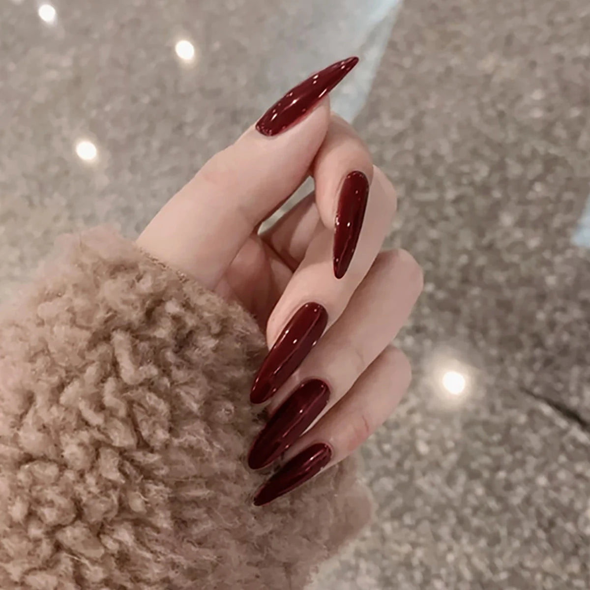 Faux Ongles Noirs Amande 24 Pièces – Style Chic & Intemporel