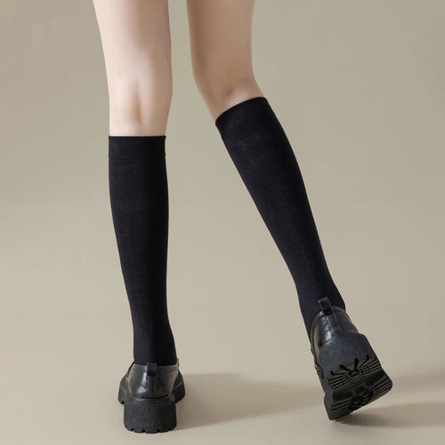 Chaussettes Hautes Femme Tendance – Style Coréen & Japonais Minimaliste
