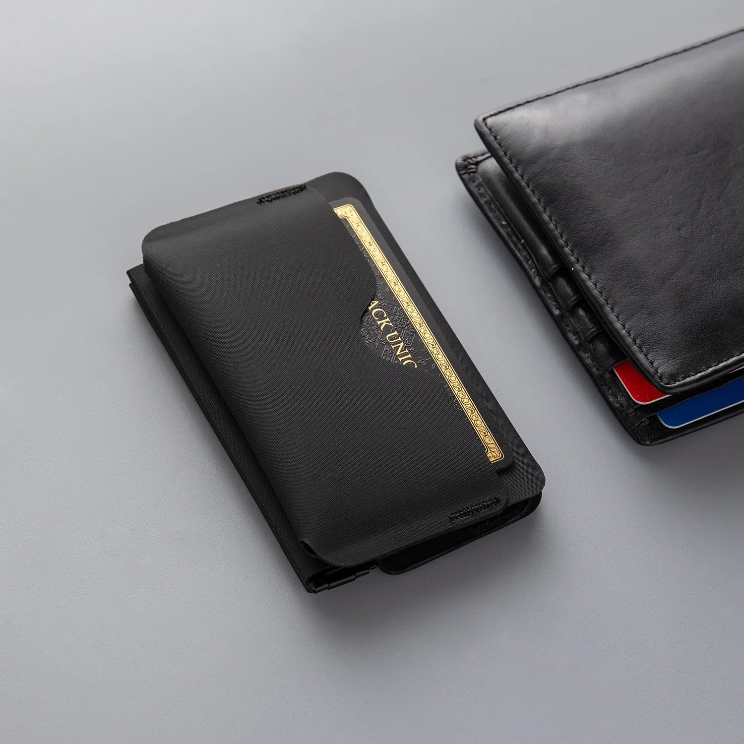 Mini Portefeuille Magnétique Ultra Léger – Compact, Moderne & Pratique