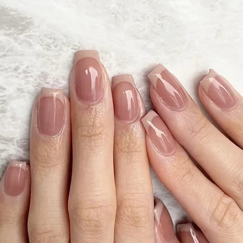 Faux Ongles French Dégradé 24 Pièces – Style Doux & Féminin