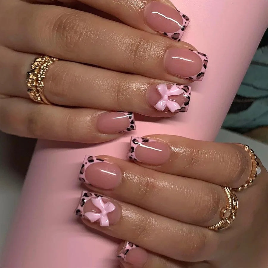 Faux Ongles French Noire Léopard 24 Pièce - Style Audacieux