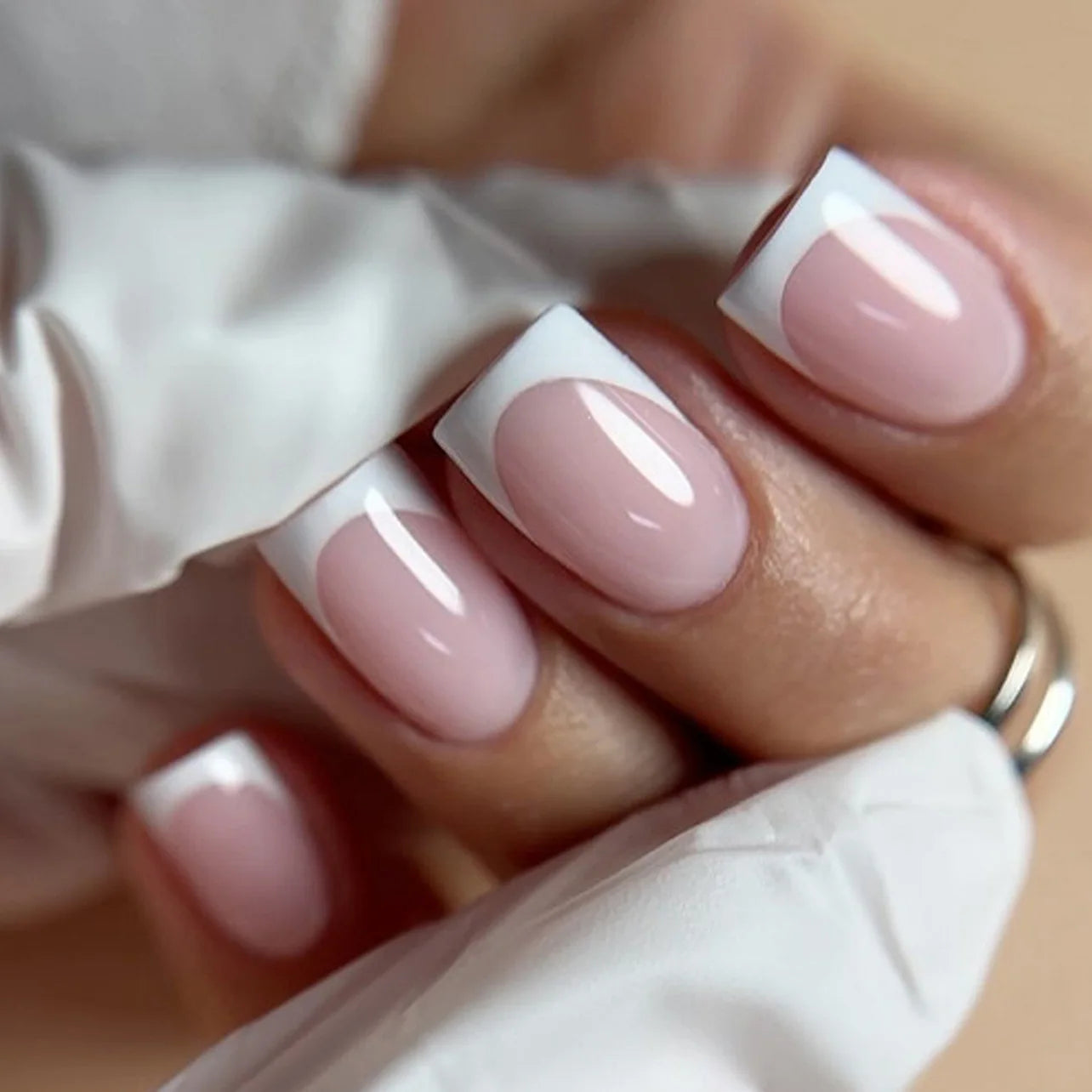 Faux Ongles French Noire Léopard 24 Pièce - Style Audacieux