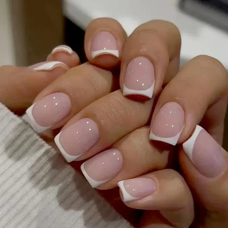 Faux Ongles French Dégradé 24 Pièces – Style Doux & Féminin
