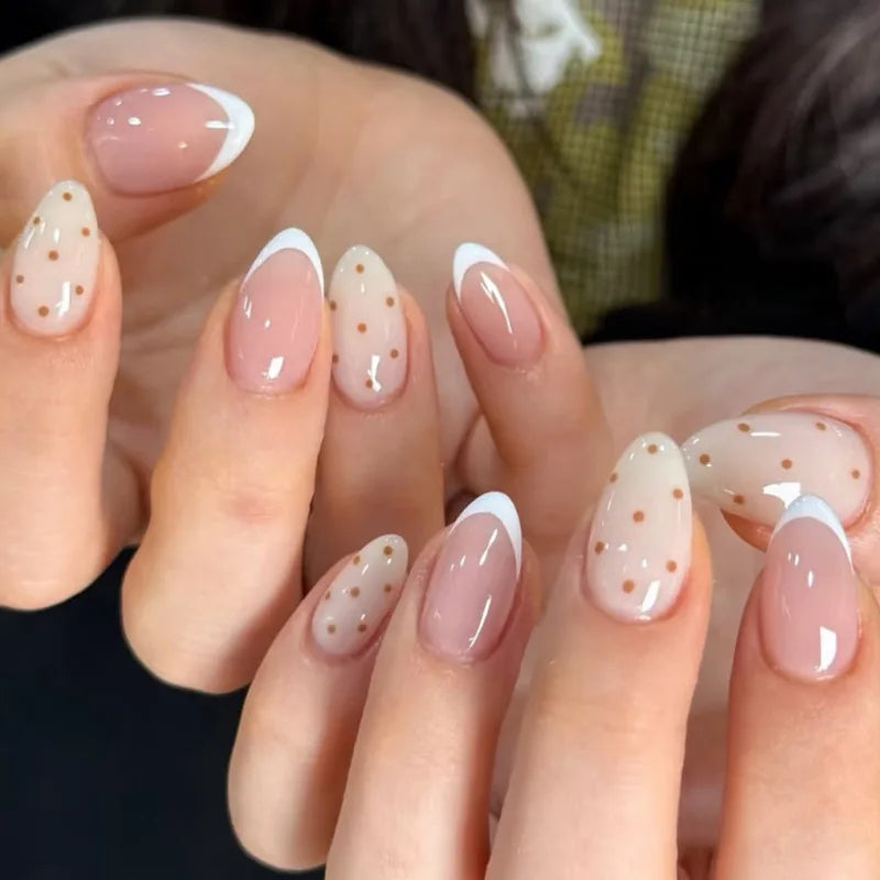 Faux Ongles Noirs Amande 24 Pièces – Élégance Moderne