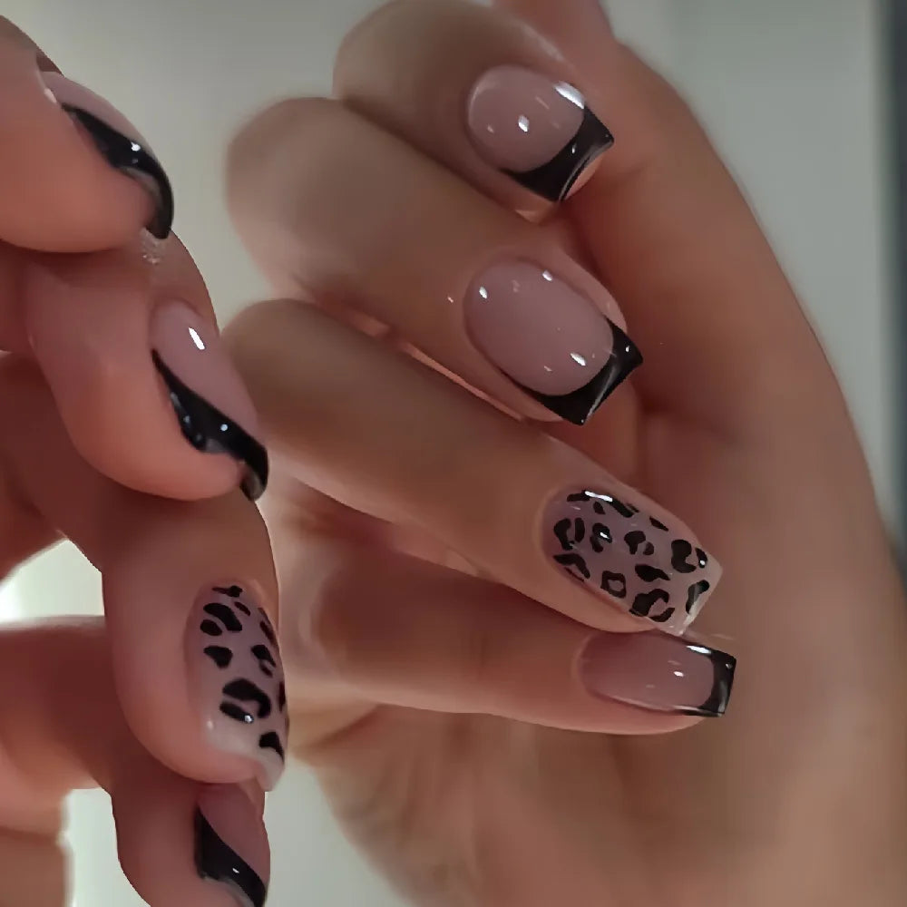 Faux Ongles French Noire Léopard 24 Pièce - Style Audacieux