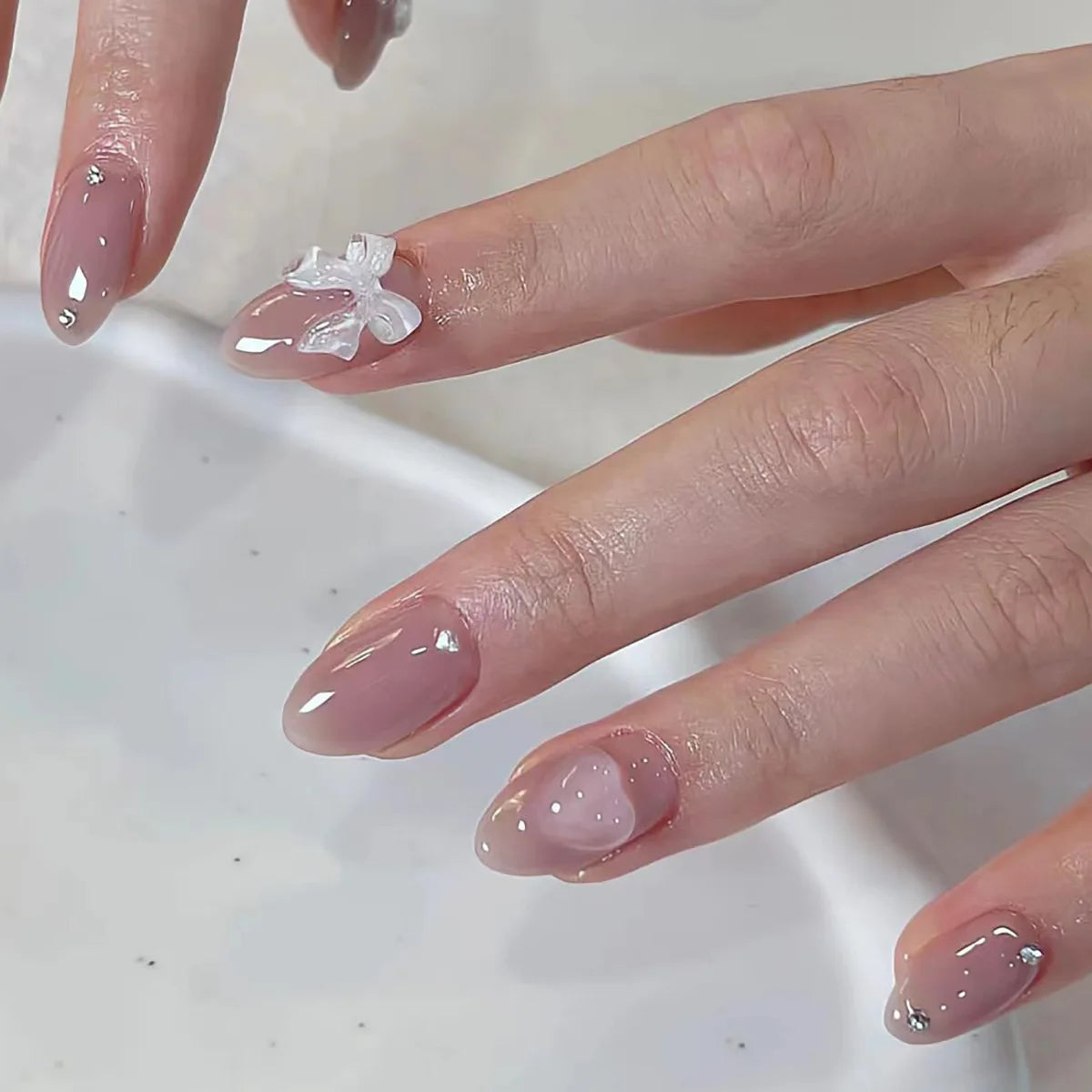 Faux Ongles Noirs Amande 24 Pièces – Élégance Moderne