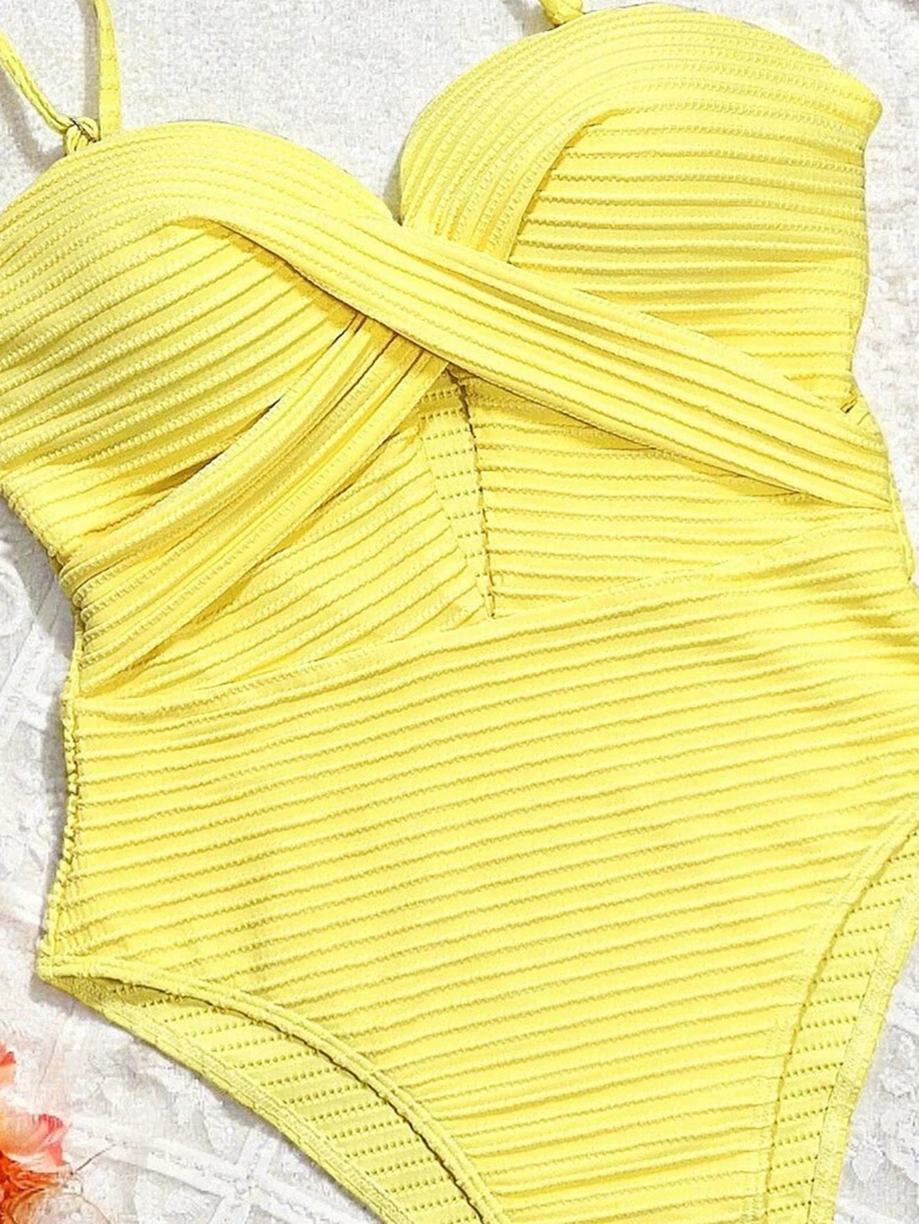 Maillot de Bain 1 Pièce Gainant Femme – Élégance Sculptante