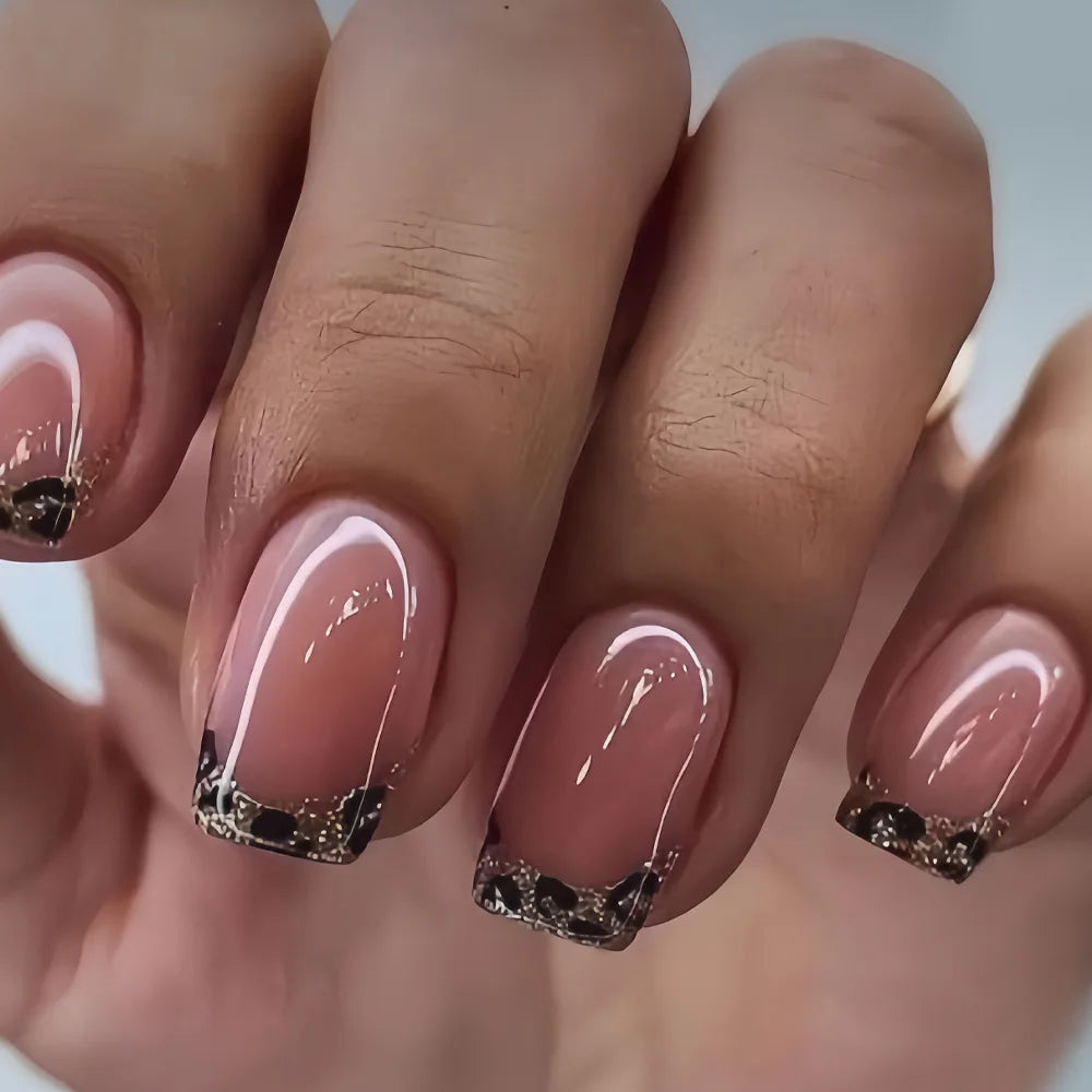 Faux Ongles French Noire Léopard 24 Pièce - Style Audacieux