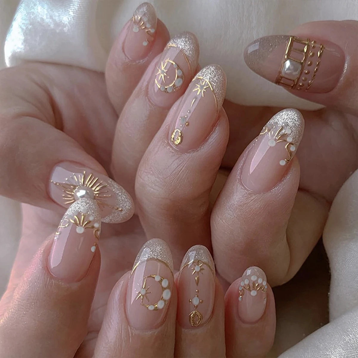 Faux Ongles Noirs Amande 24 Pièces – Élégance Moderne