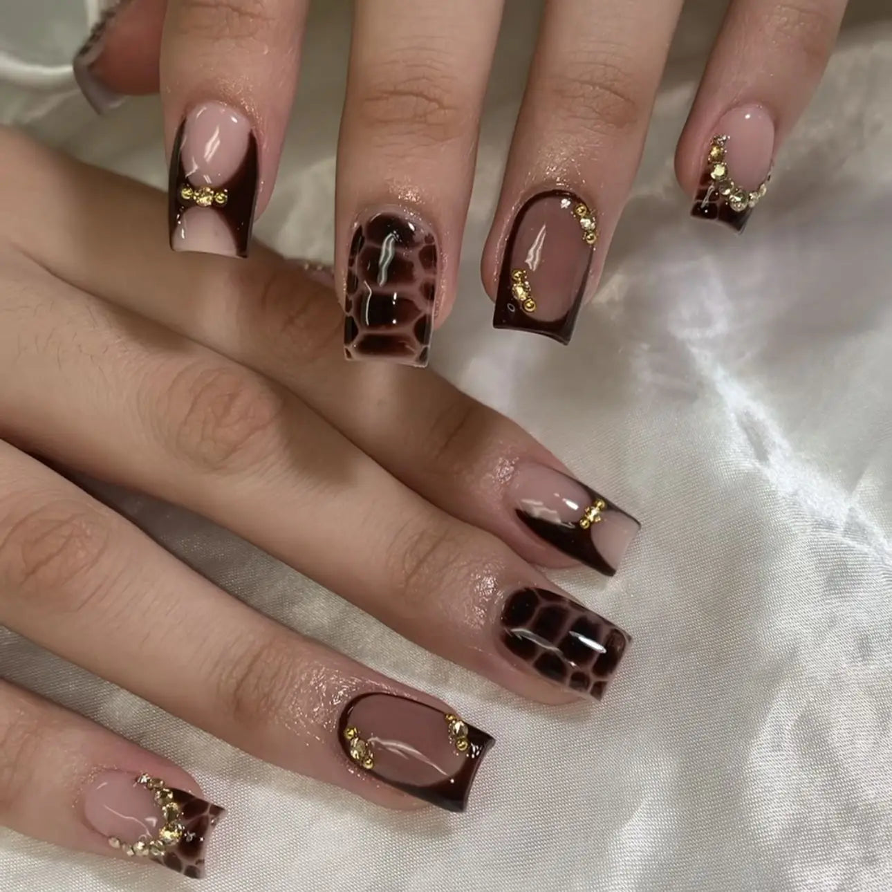 Faux Ongles French Noire Léopard 24 Pièce - Style Audacieux